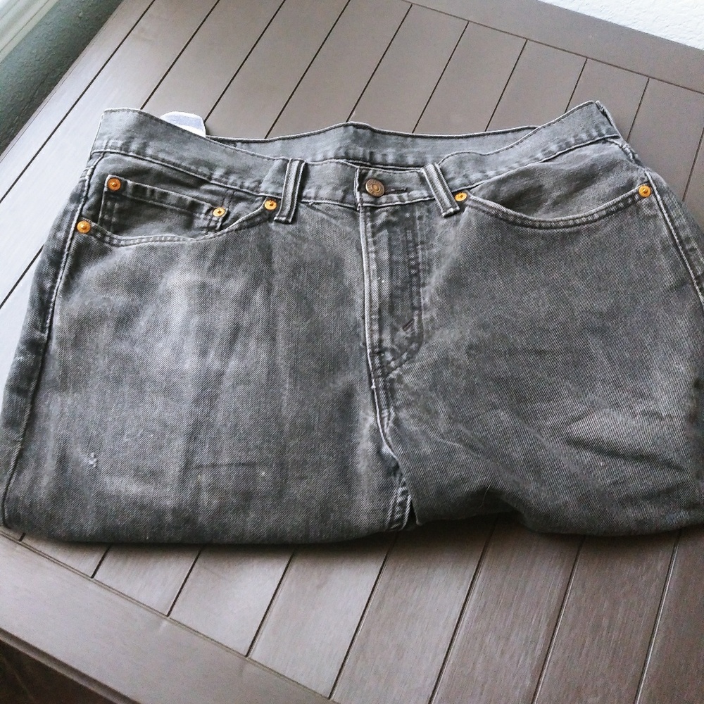 Levis